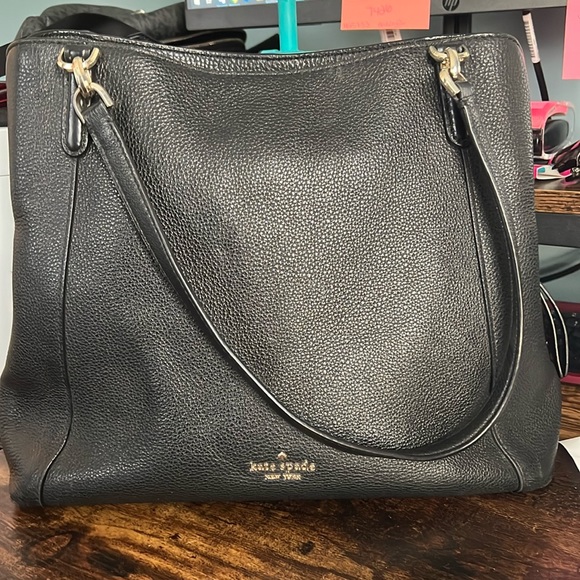 kate spade Handbags - Kate Spade Black Leather Handbag